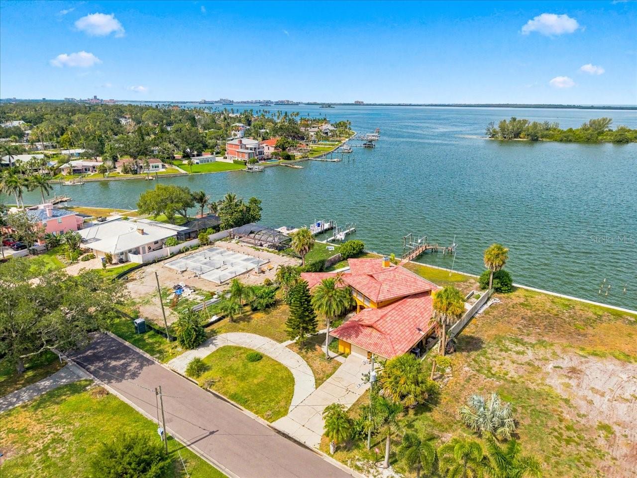 DUNEDIN SHORES SUB - Residential