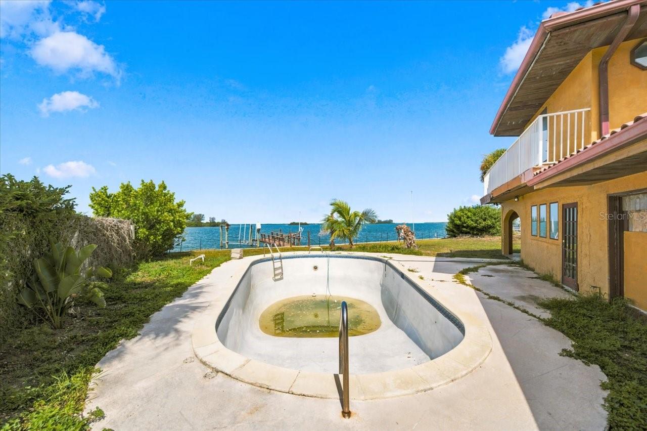 DUNEDIN SHORES SUB - Residential