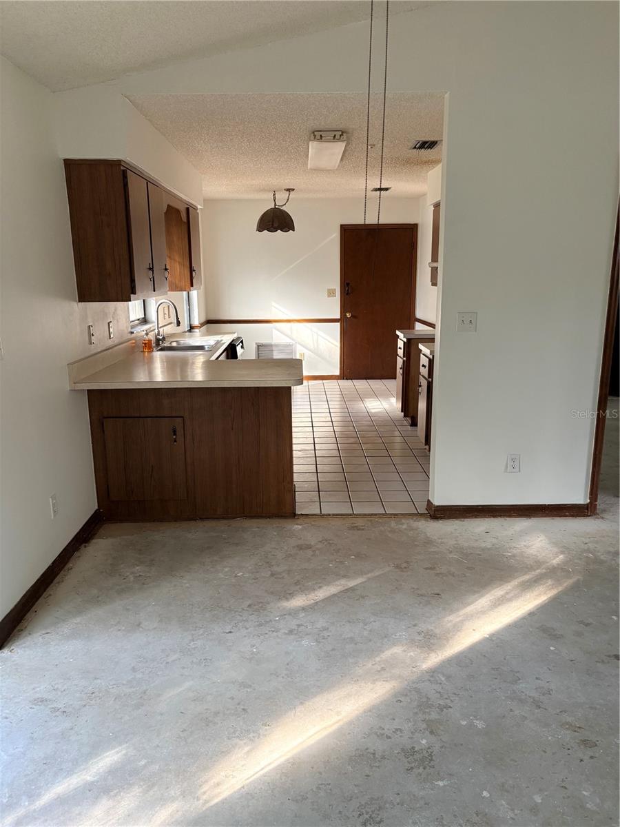 WOODLAND PLACE FIRST ADD - Residential