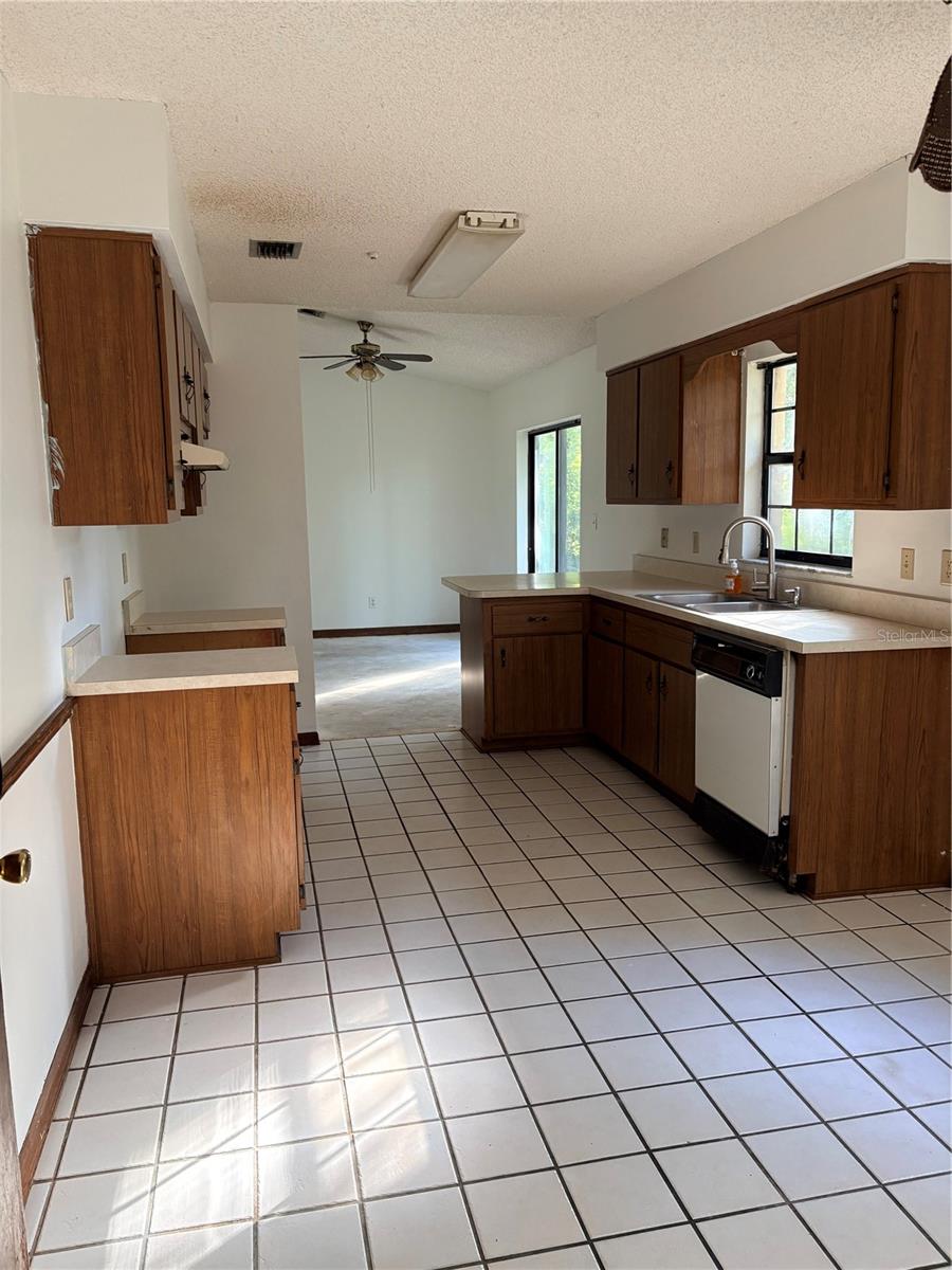 WOODLAND PLACE FIRST ADD - Residential