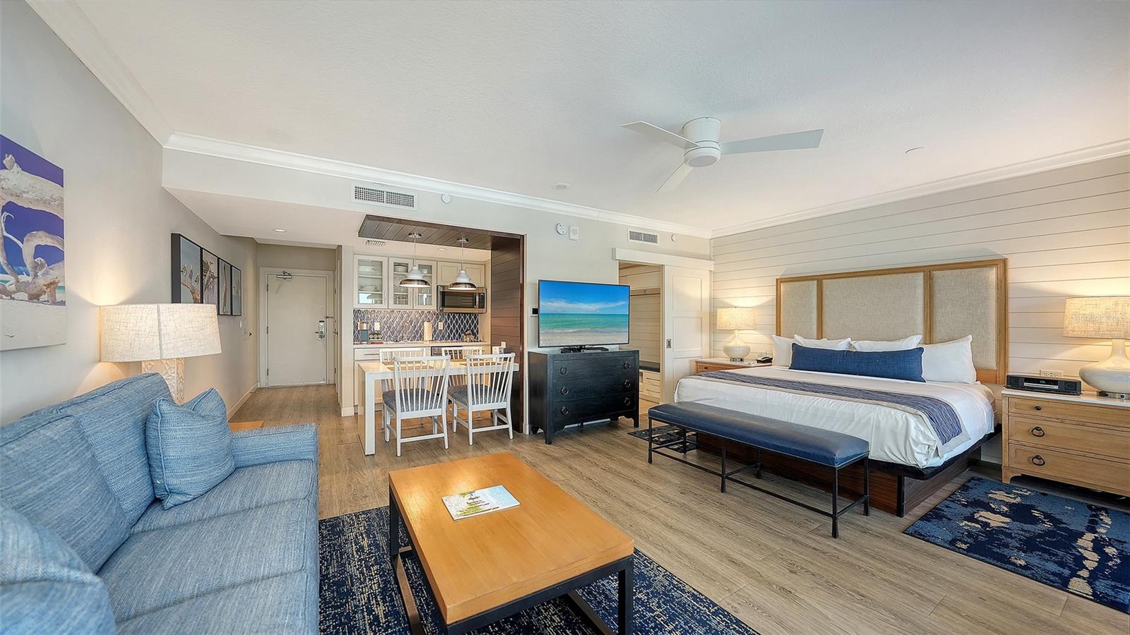 INN ON THE BEACH PH III - Residential