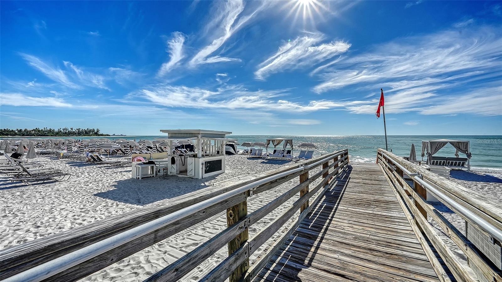 INN ON THE BEACH PH III - Residential