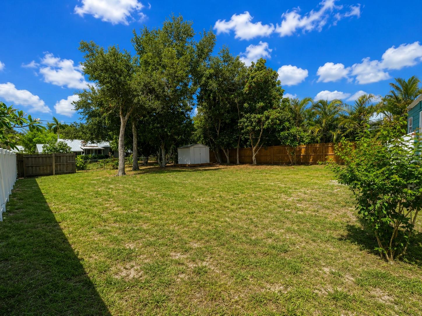 MACKLES - Residential Lease