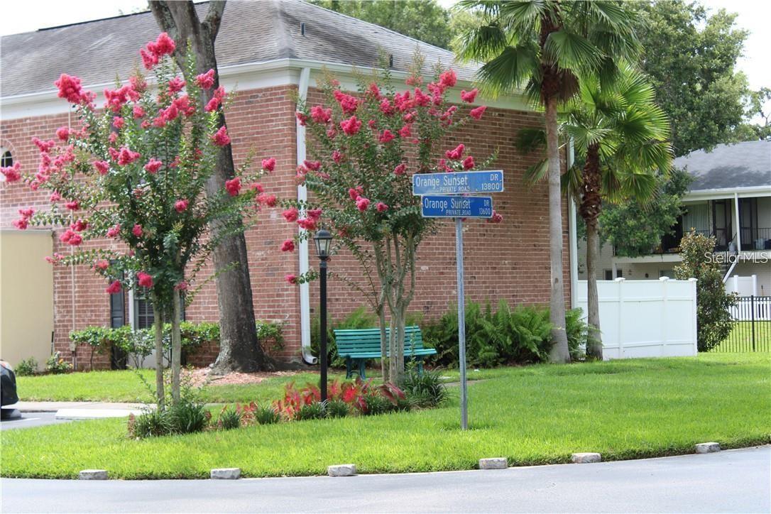 WHISPERING OAKS - Residential