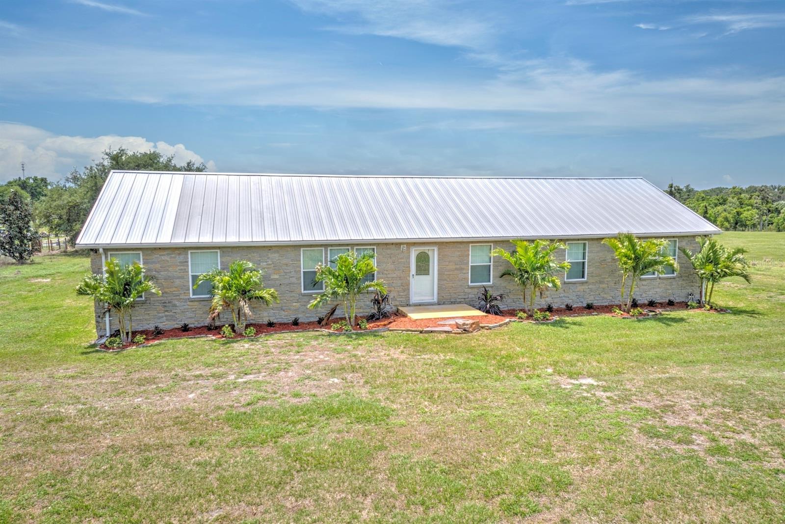 3.36 AC W 222 FT OF NW1/4 OF SE1/4 OF SE1/4 09 34S - Residential