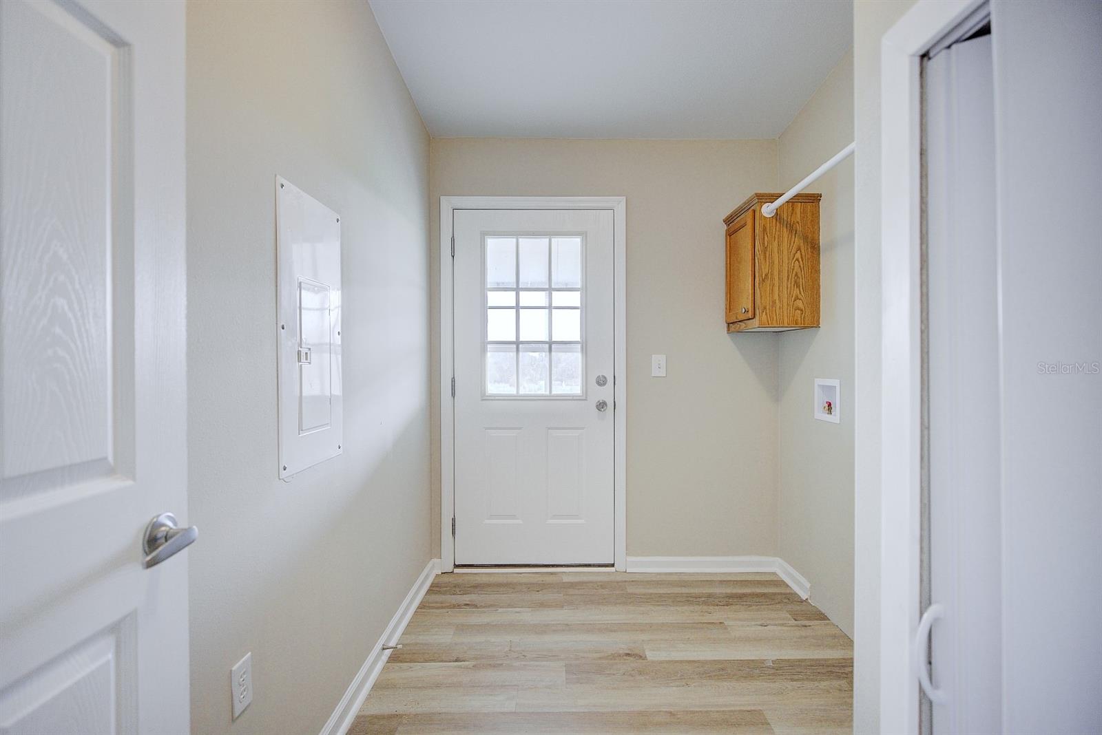 3.36 AC W 222 FT OF NW1/4 OF SE1/4 OF SE1/4 09 34S - Residential