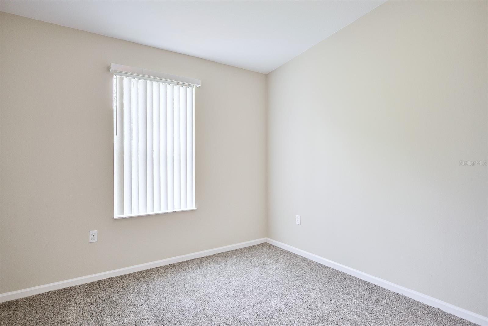 3.36 AC W 222 FT OF NW1/4 OF SE1/4 OF SE1/4 09 34S - Residential