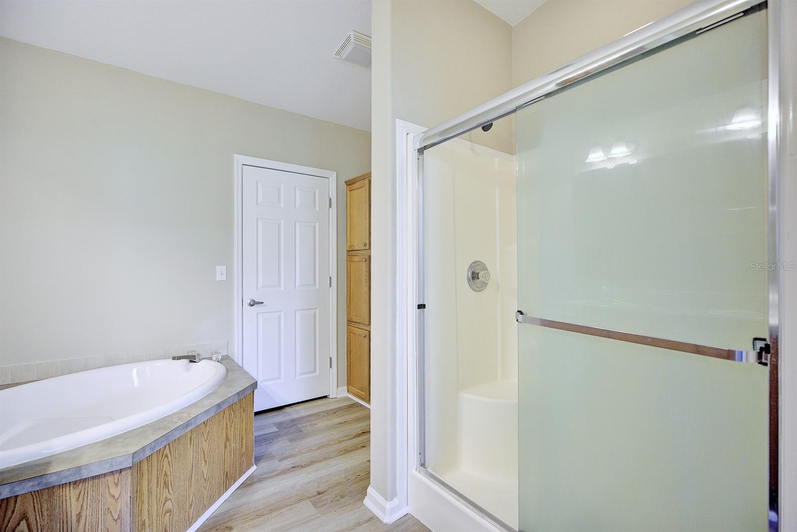 3.36 AC W 222 FT OF NW1/4 OF SE1/4 OF SE1/4 09 34S - Residential