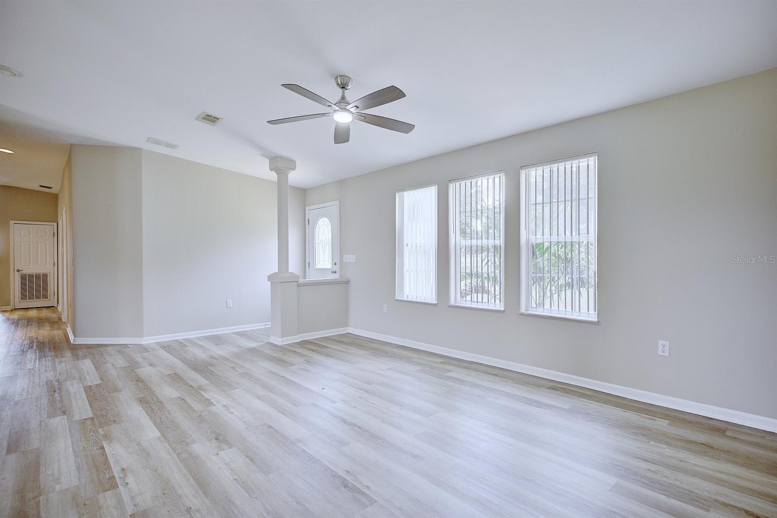 3.36 AC W 222 FT OF NW1/4 OF SE1/4 OF SE1/4 09 34S - Residential
