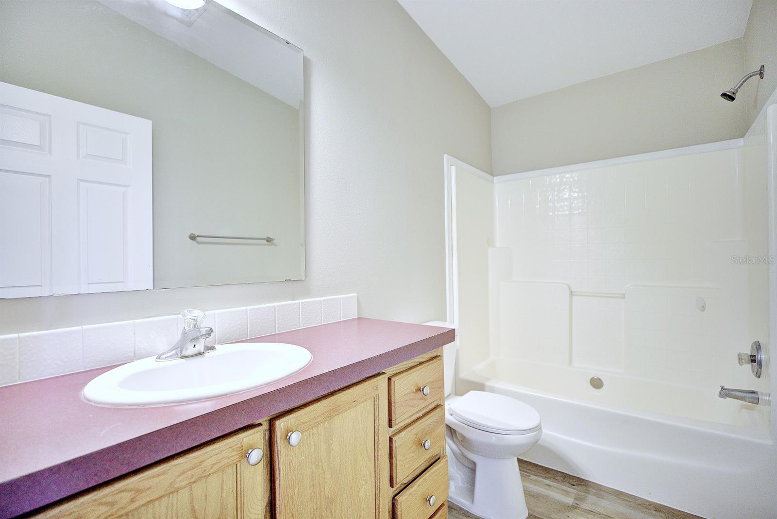 3.36 AC W 222 FT OF NW1/4 OF SE1/4 OF SE1/4 09 34S - Residential