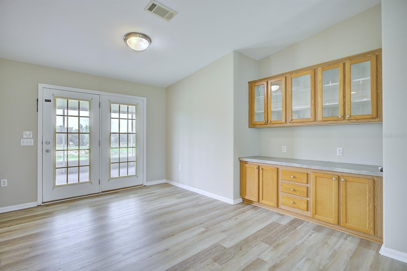 3.36 AC W 222 FT OF NW1/4 OF SE1/4 OF SE1/4 09 34S - Residential