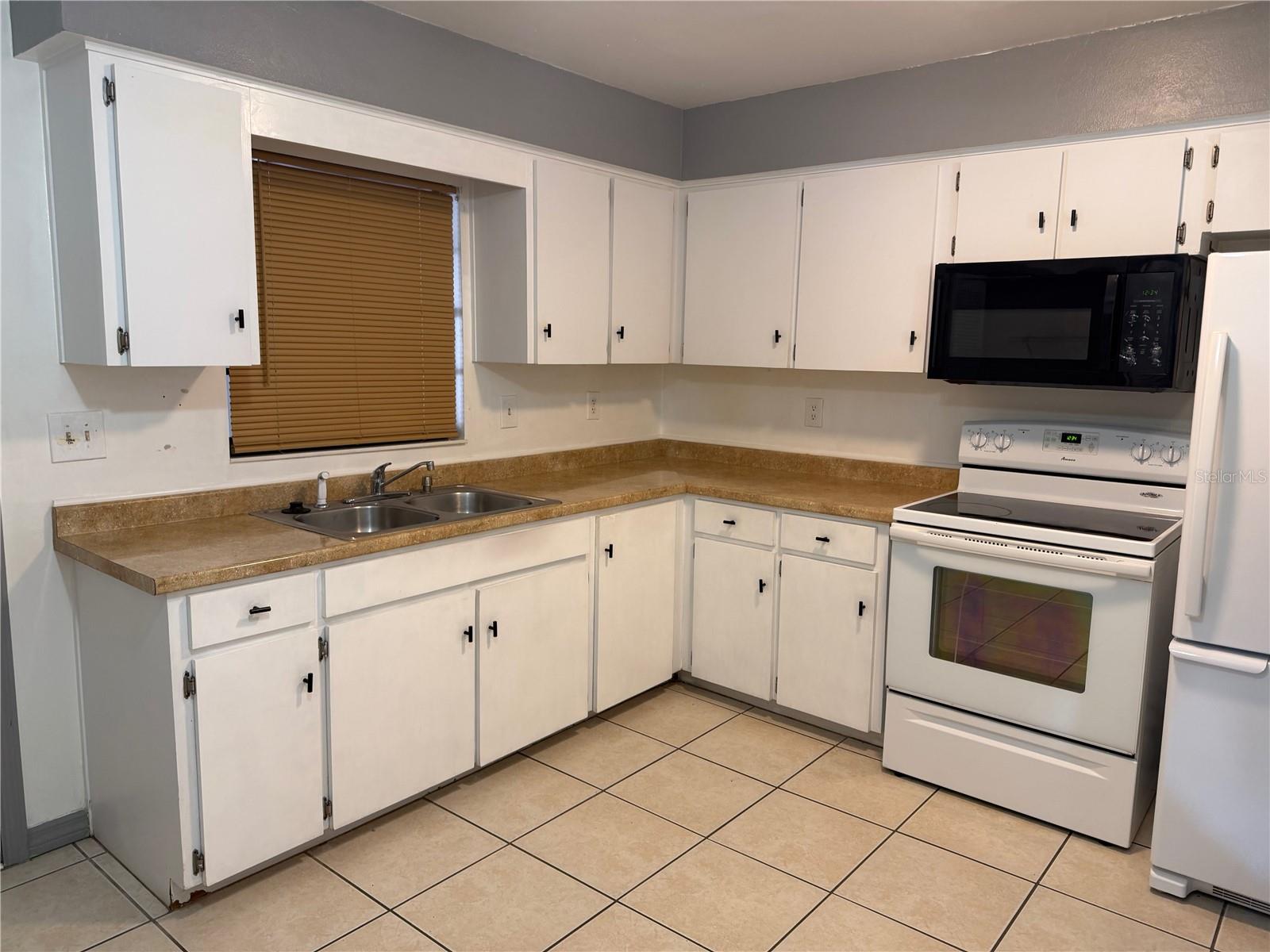 ST CLOUD 2ND TOWN OF - Residential Lease