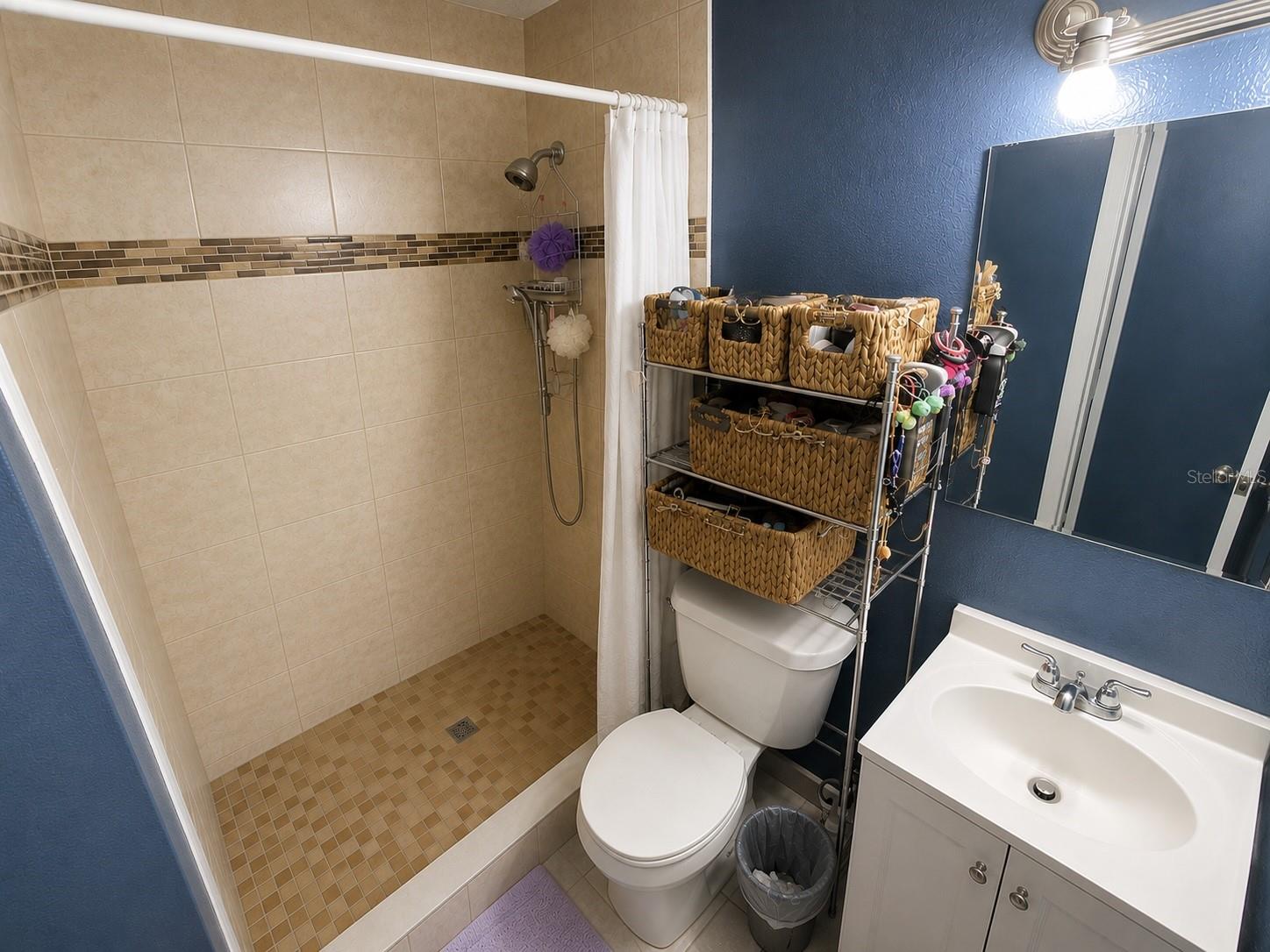 HOLLIDAY VILLAGE SEC 1 - Residential