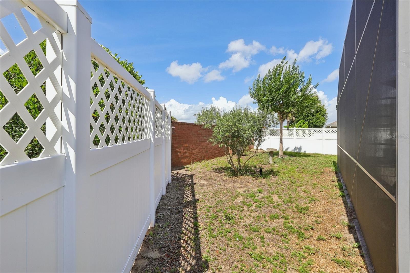 SAWGRASS BAY PH 2B - Residential