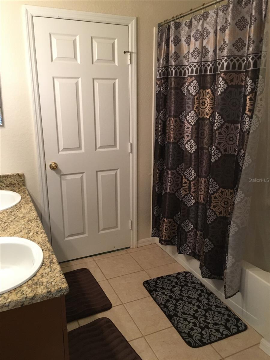 MOSAIC/MILLENIA - Residential Lease