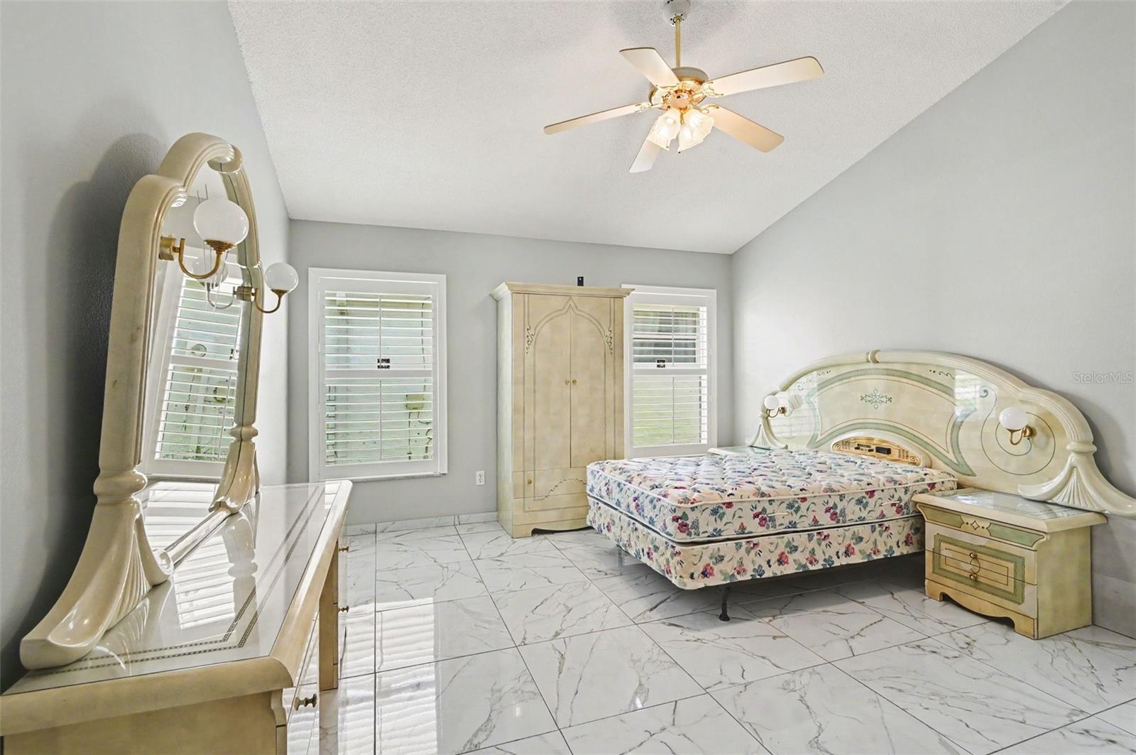 CRYSTAL CREEK - Residential