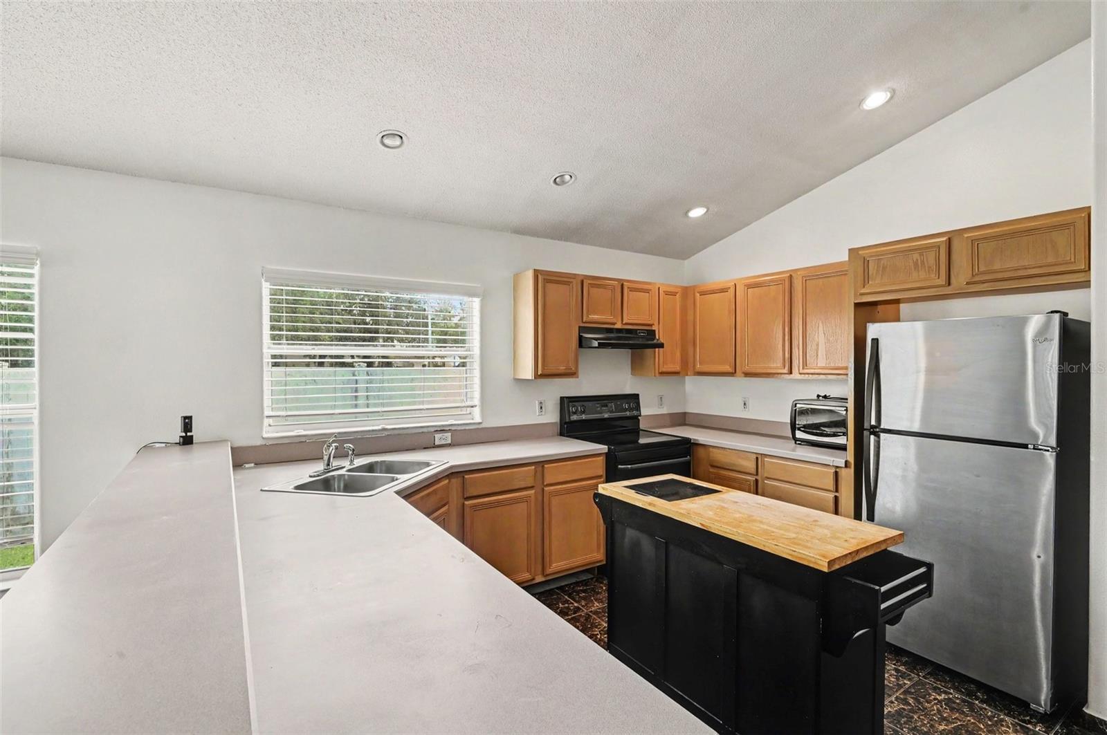 CRYSTAL CREEK - Residential