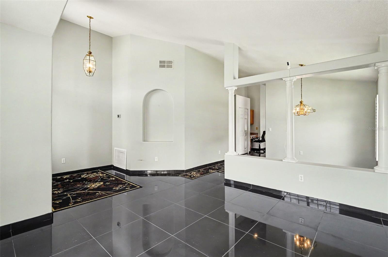 CRYSTAL CREEK - Residential