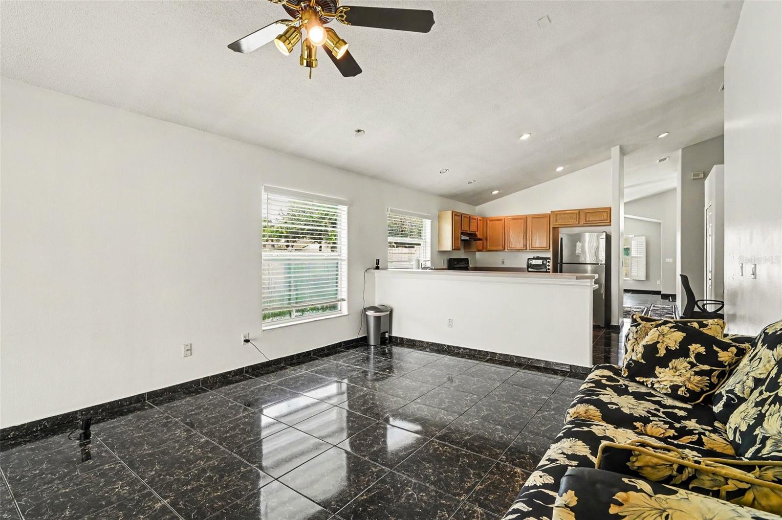 CRYSTAL CREEK - Residential