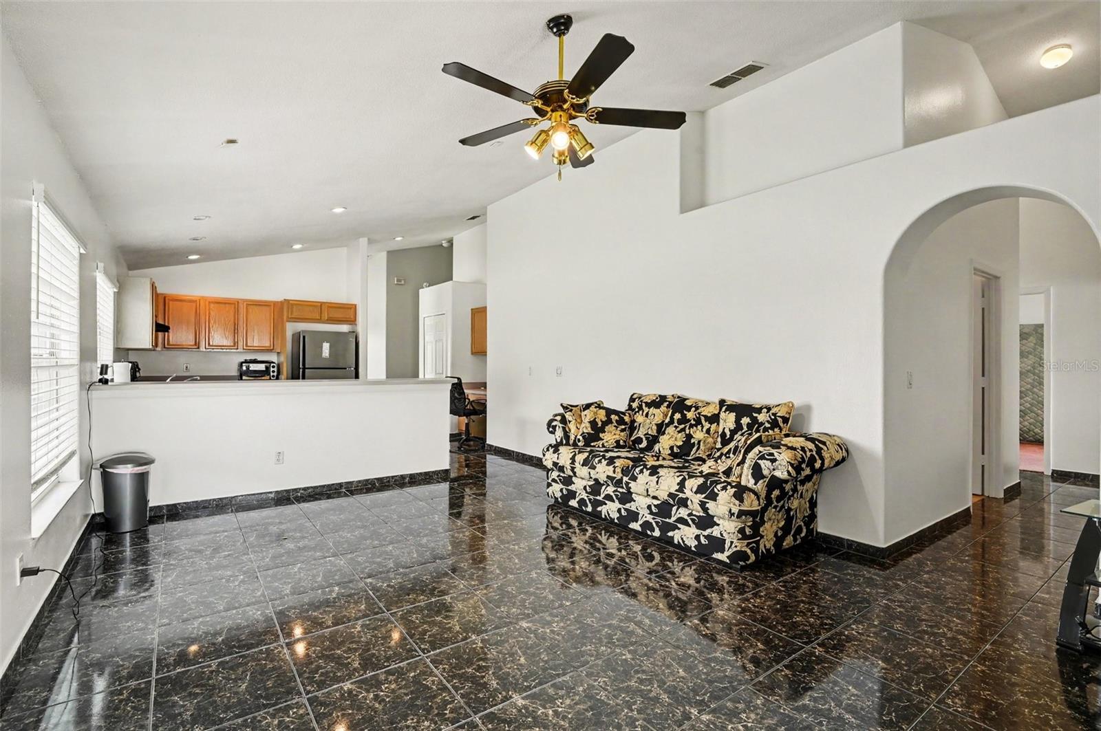 CRYSTAL CREEK - Residential