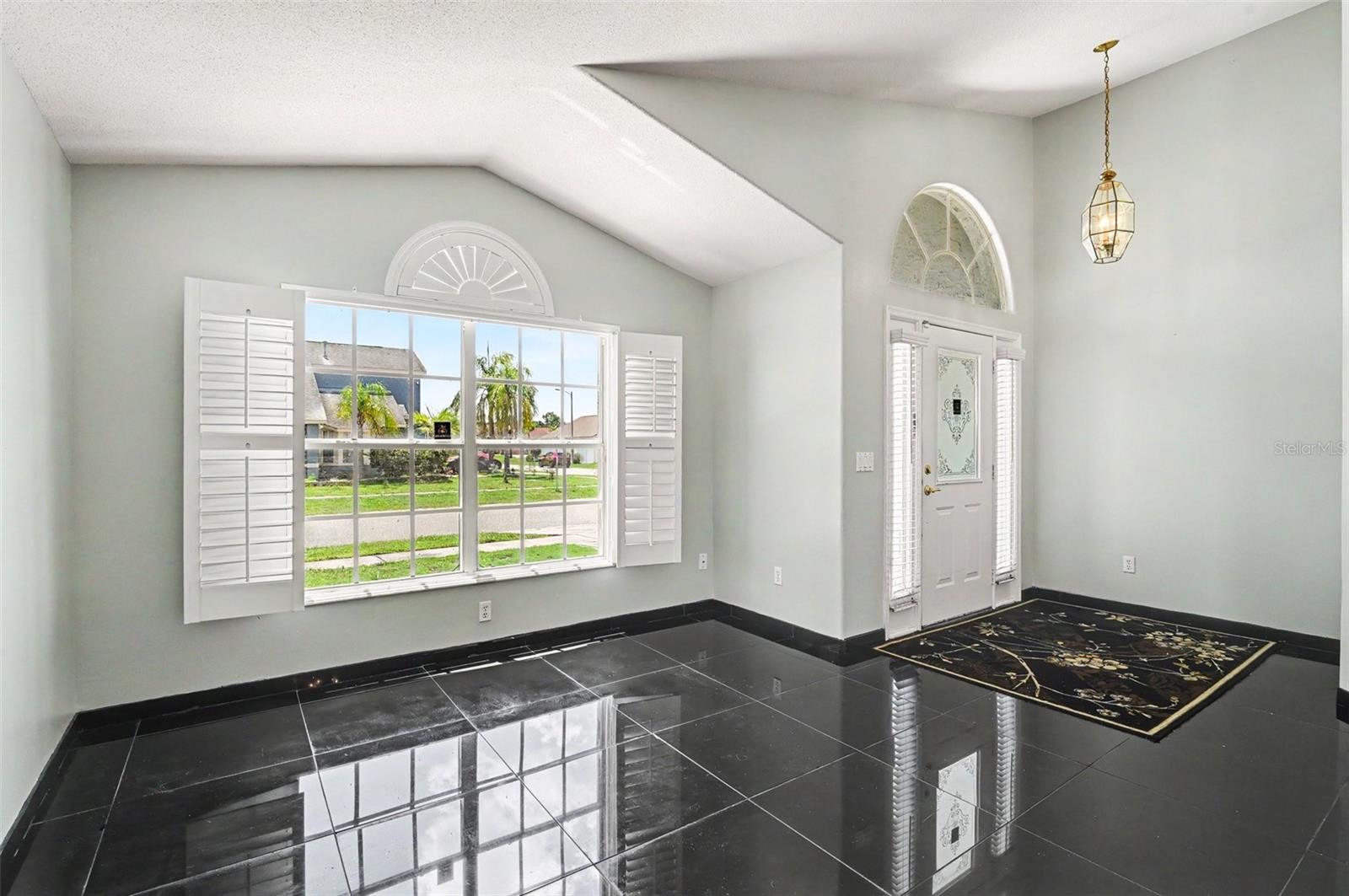 CRYSTAL CREEK - Residential