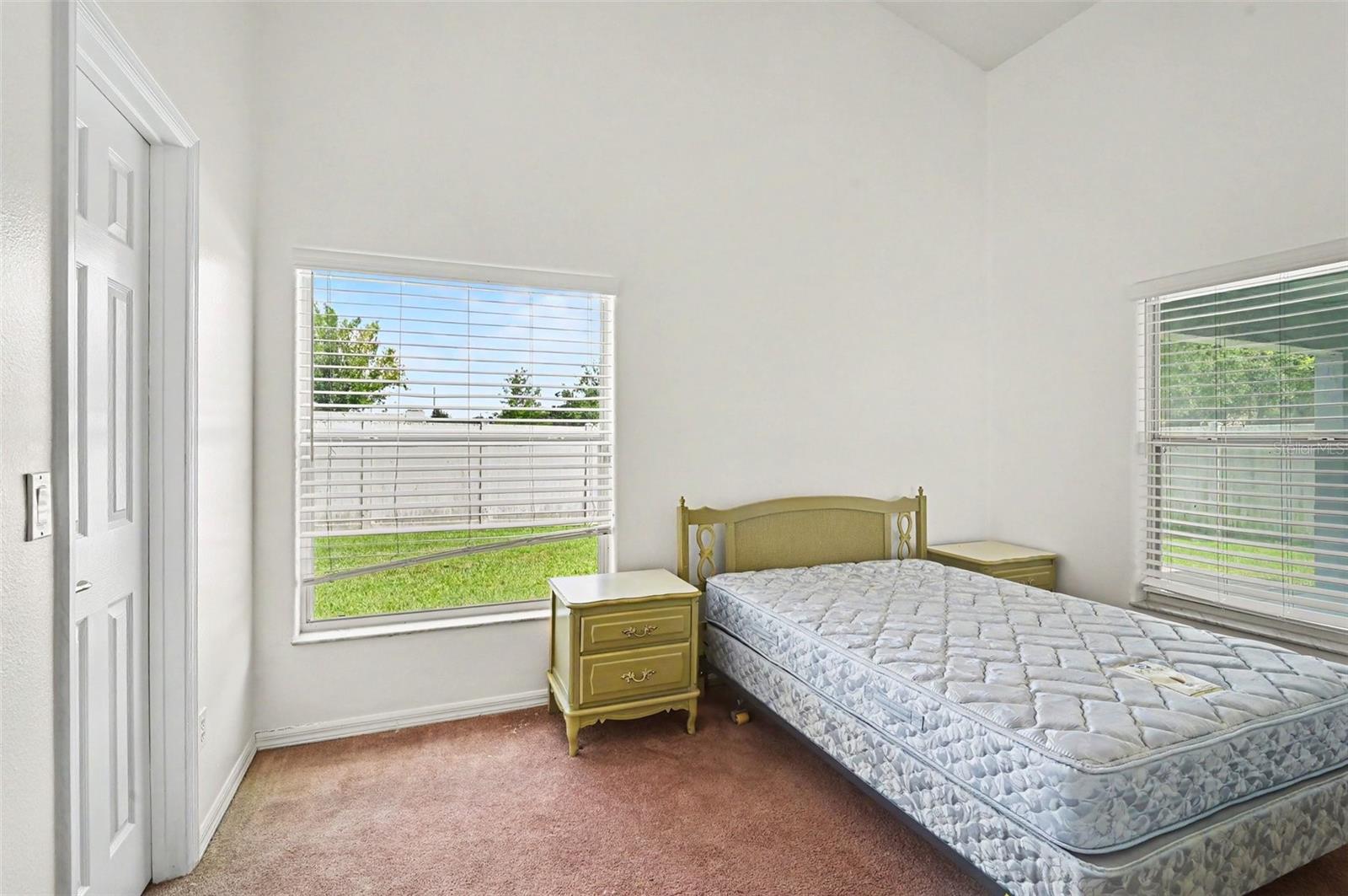 CRYSTAL CREEK - Residential