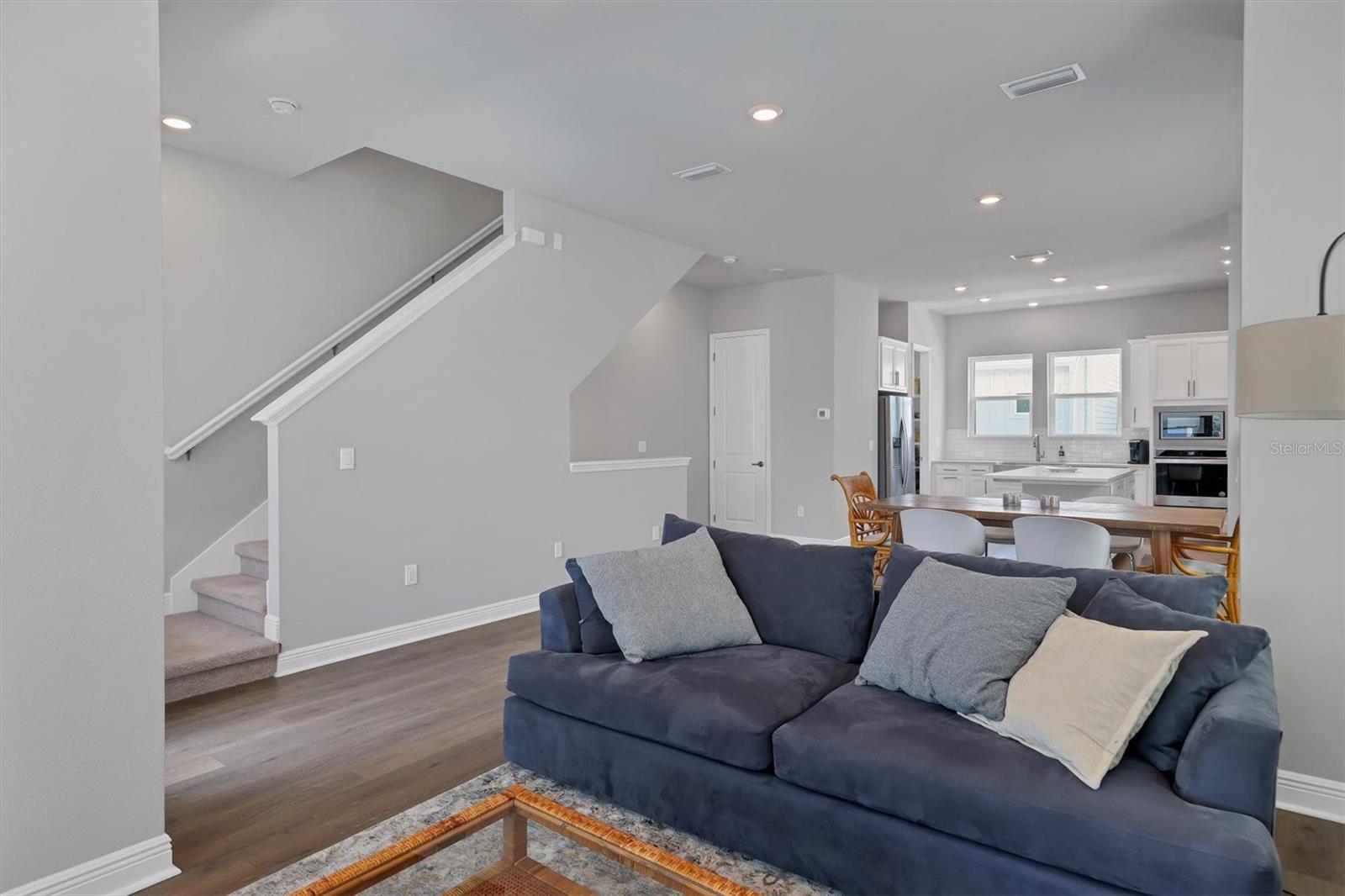 PAYNE PARK VILLAGE - Residential Lease