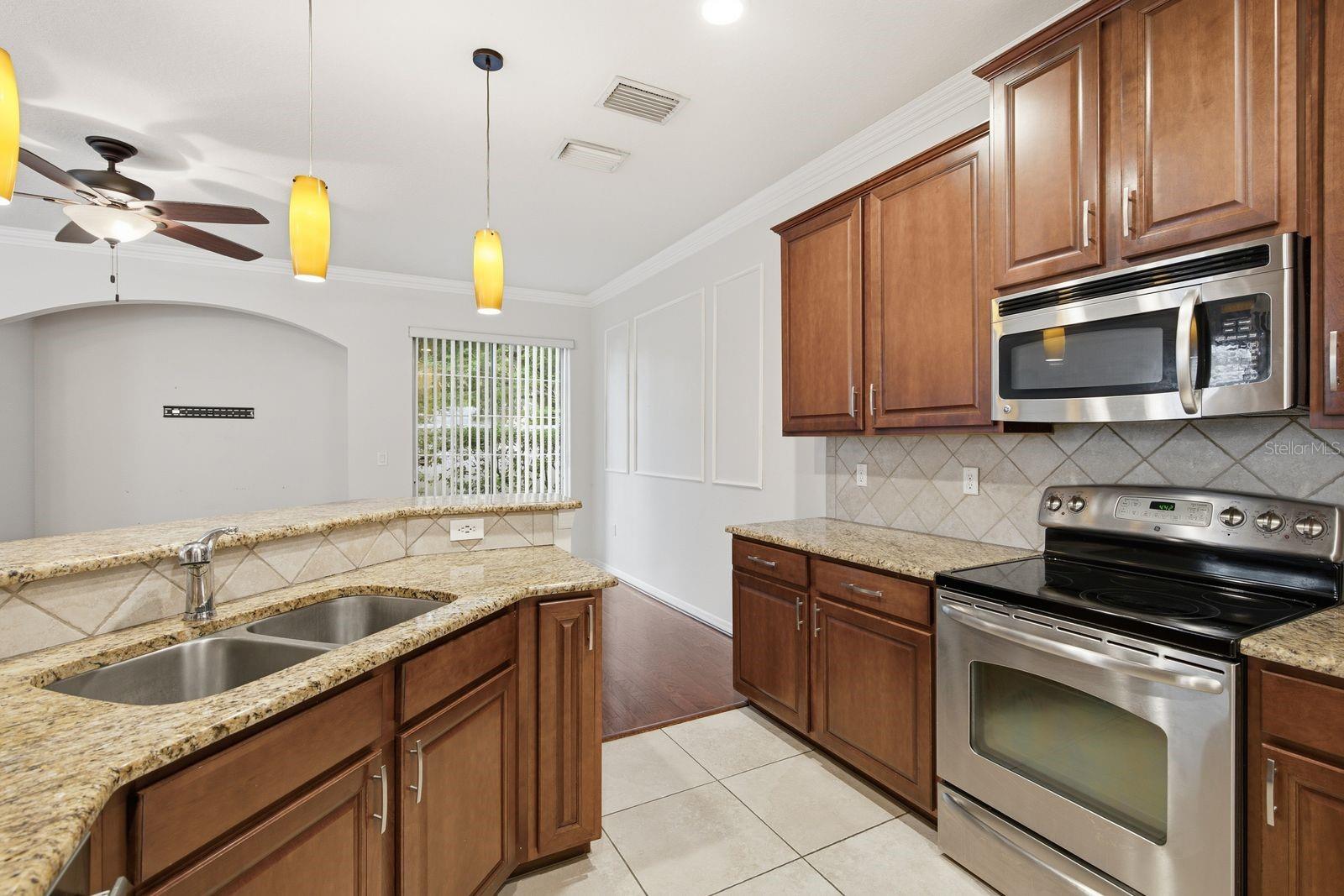 SCHOONER COVE A CONDO PH 31 - Residential