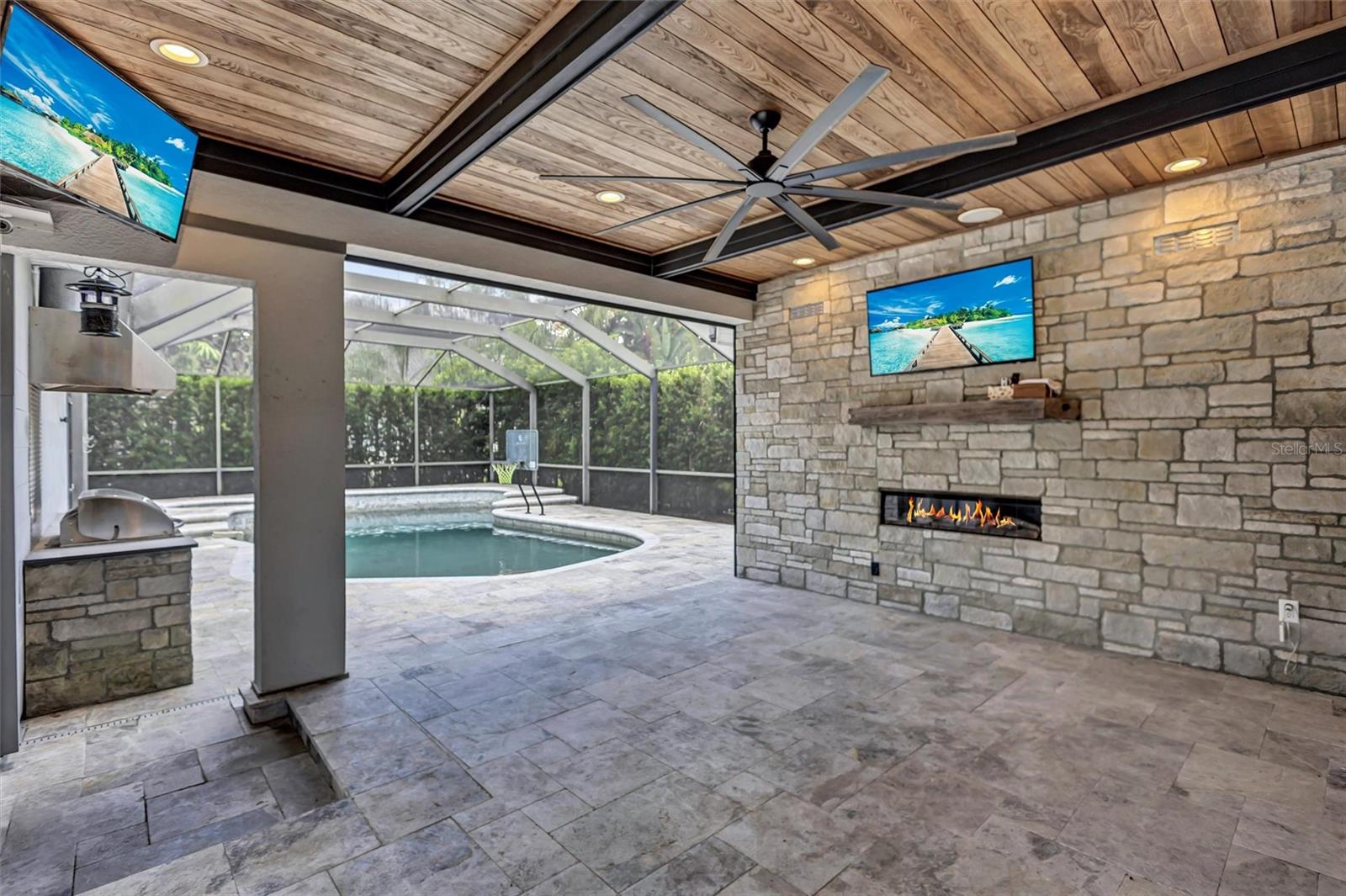 WATERCHASE PH 01 L-1 L-2 L-3 M - Residential