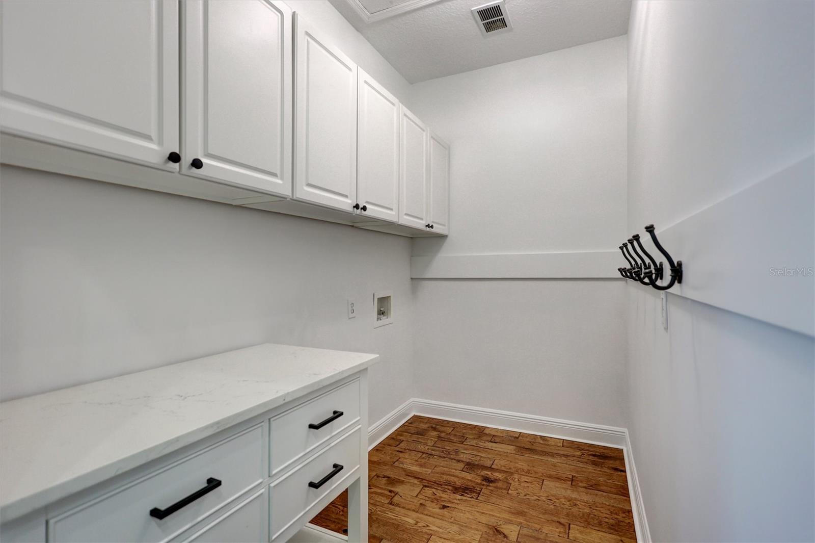 WATERCHASE PH 01 L-1 L-2 L-3 M - Residential