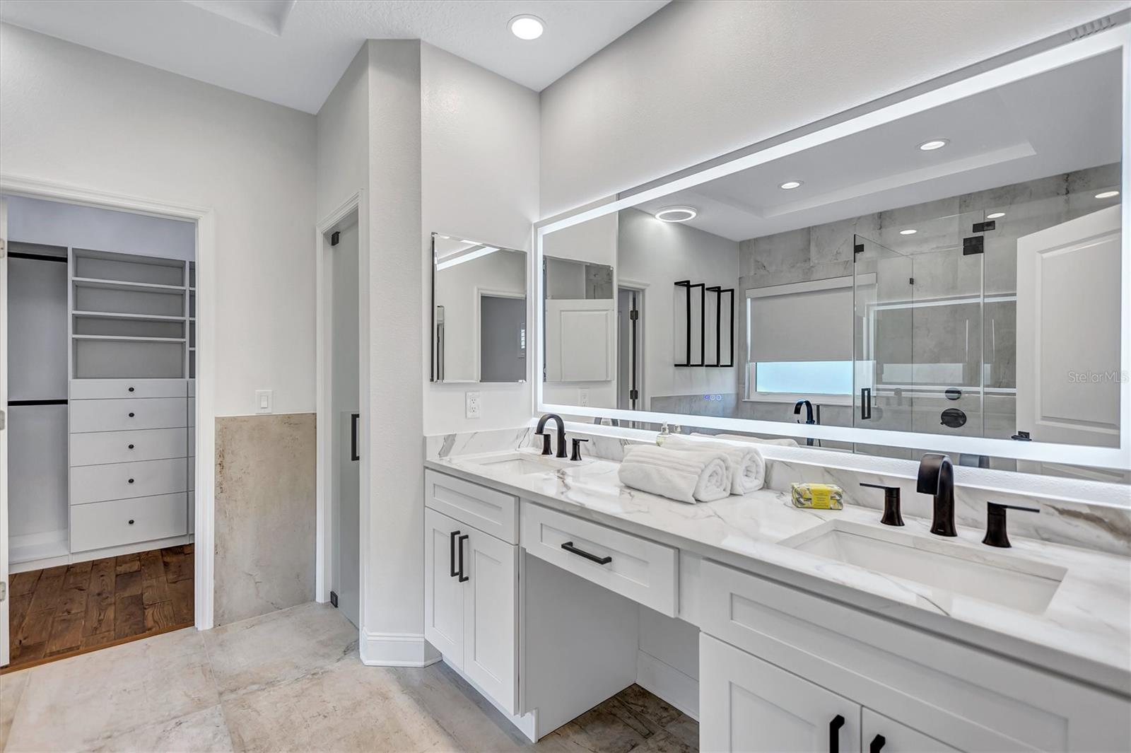 WATERCHASE PH 01 L-1 L-2 L-3 M - Residential