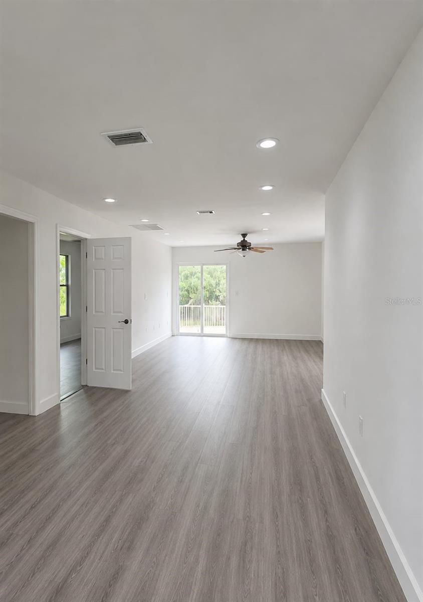 TOMOKA ESTATES UNIT 02 - Residential