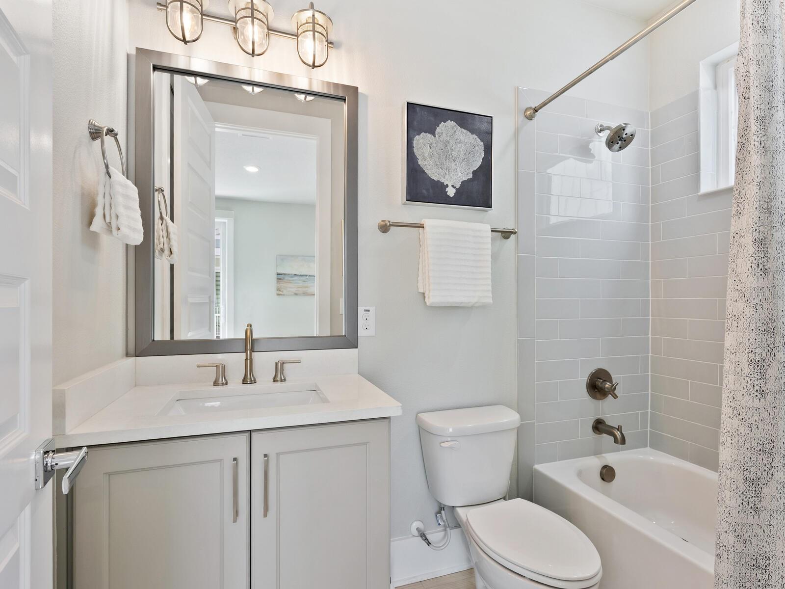 ENCLAVE/LAUREL PARK REP - Residential