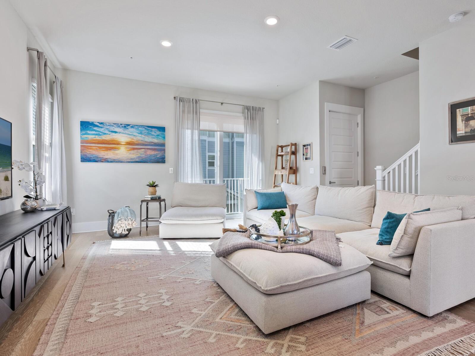 ENCLAVE/LAUREL PARK REP - Residential