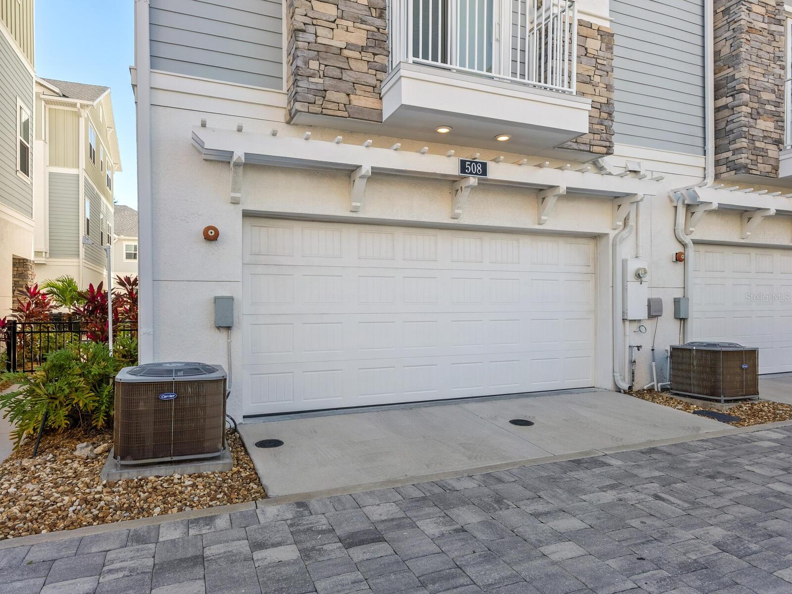 ENCLAVE/LAUREL PARK REP - Residential