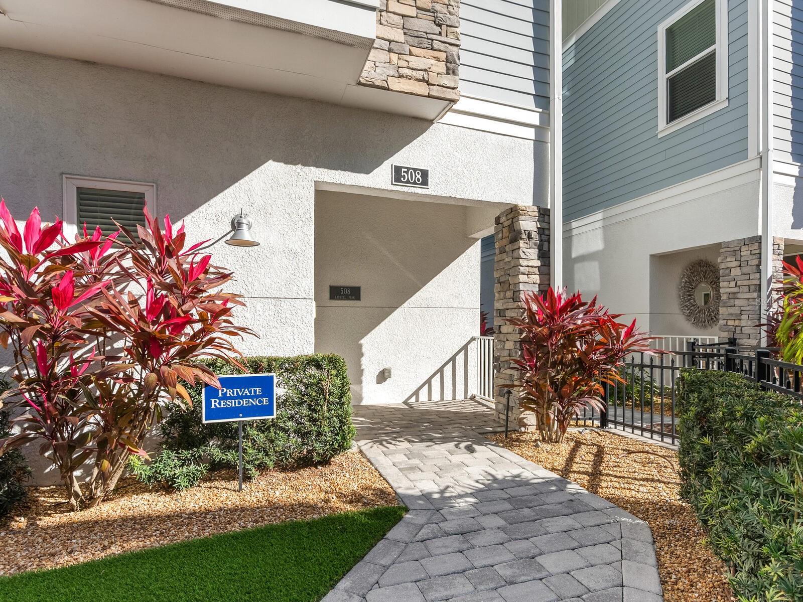 ENCLAVE/LAUREL PARK REP - Residential