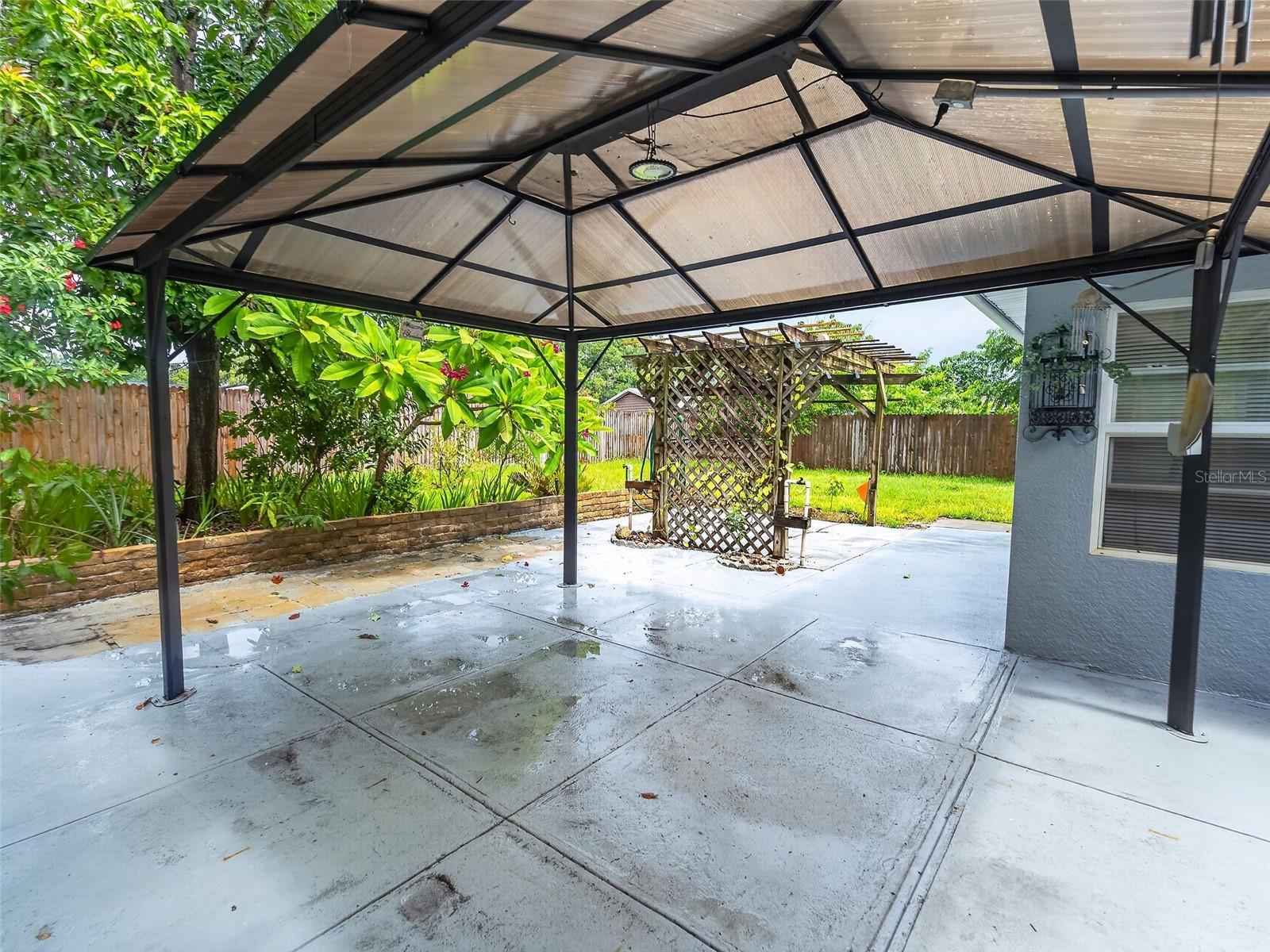ALMANS ACRES - Residential