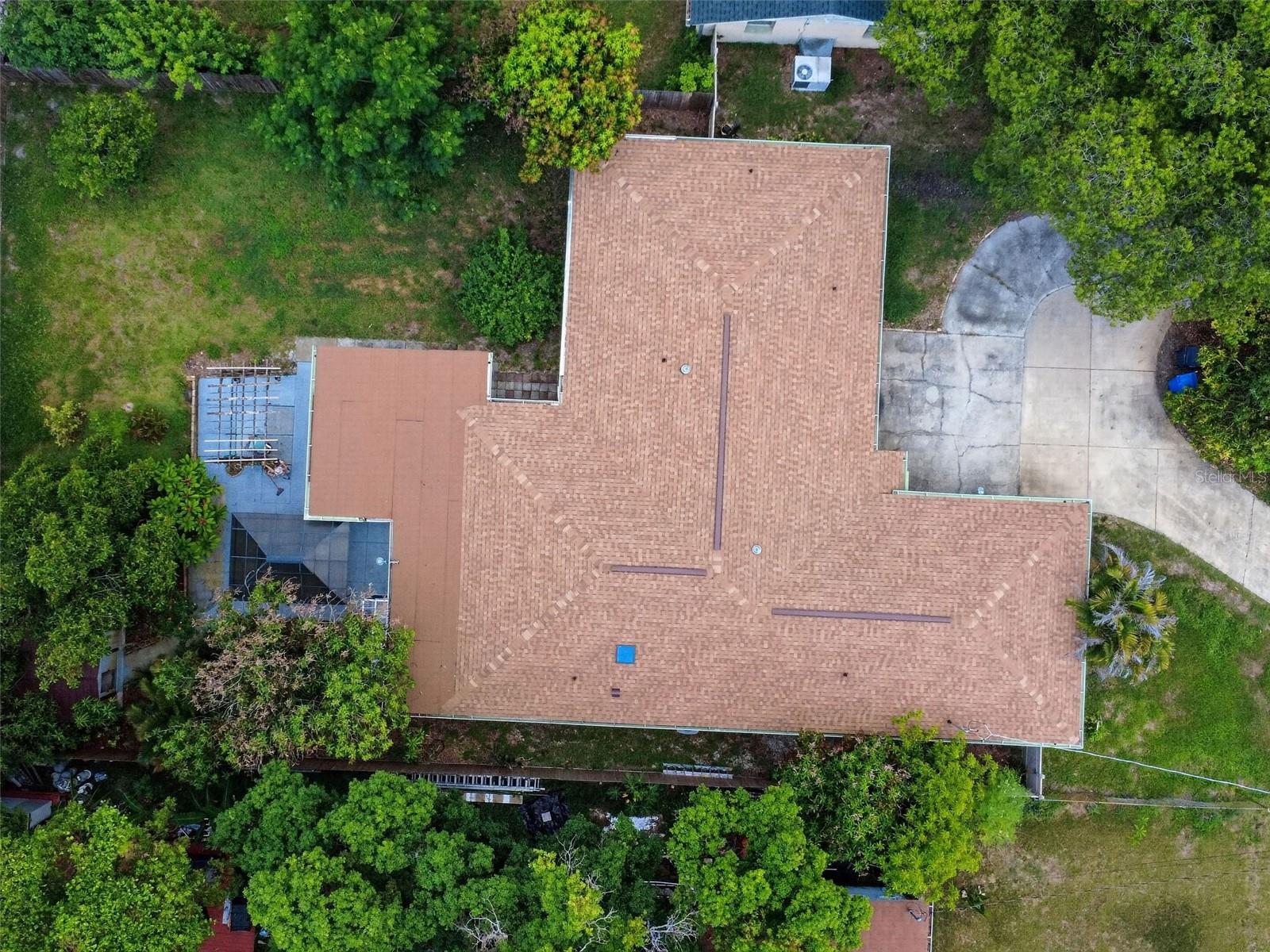 ALMANS ACRES - Residential