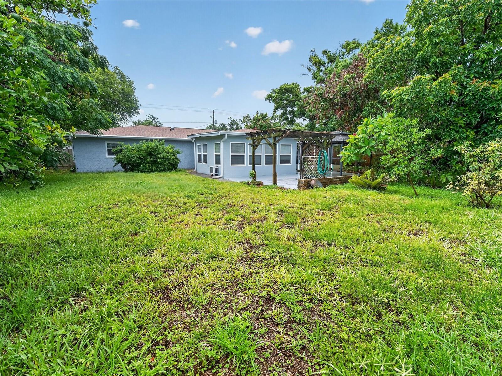 ALMANS ACRES - Residential