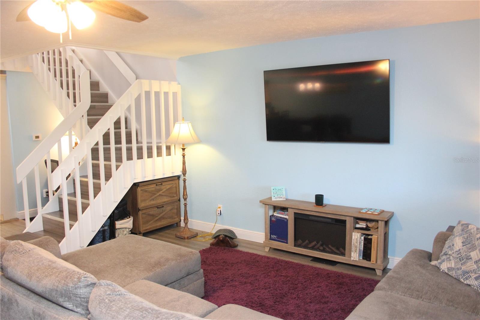 EMERALD POINTE TWNHS PH 05 - Residential