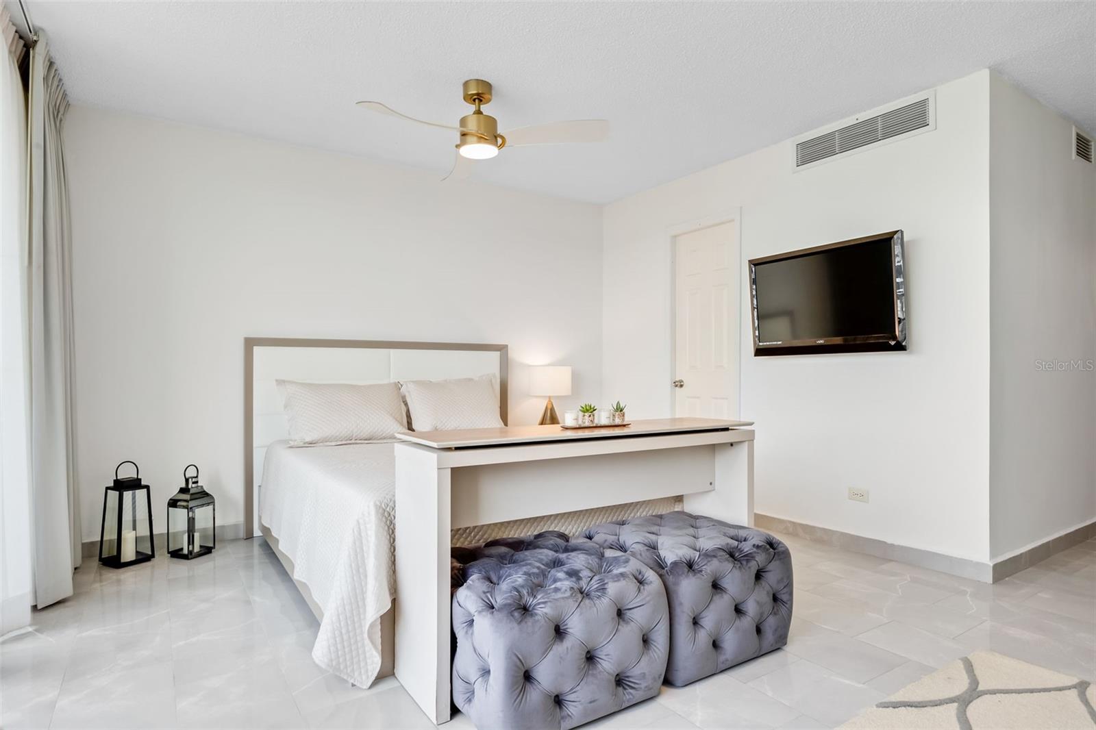 CONDADO - Residential Lease