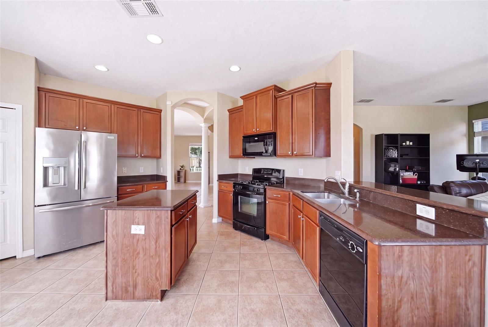SUMMERBROOKE PH 01 - Residential