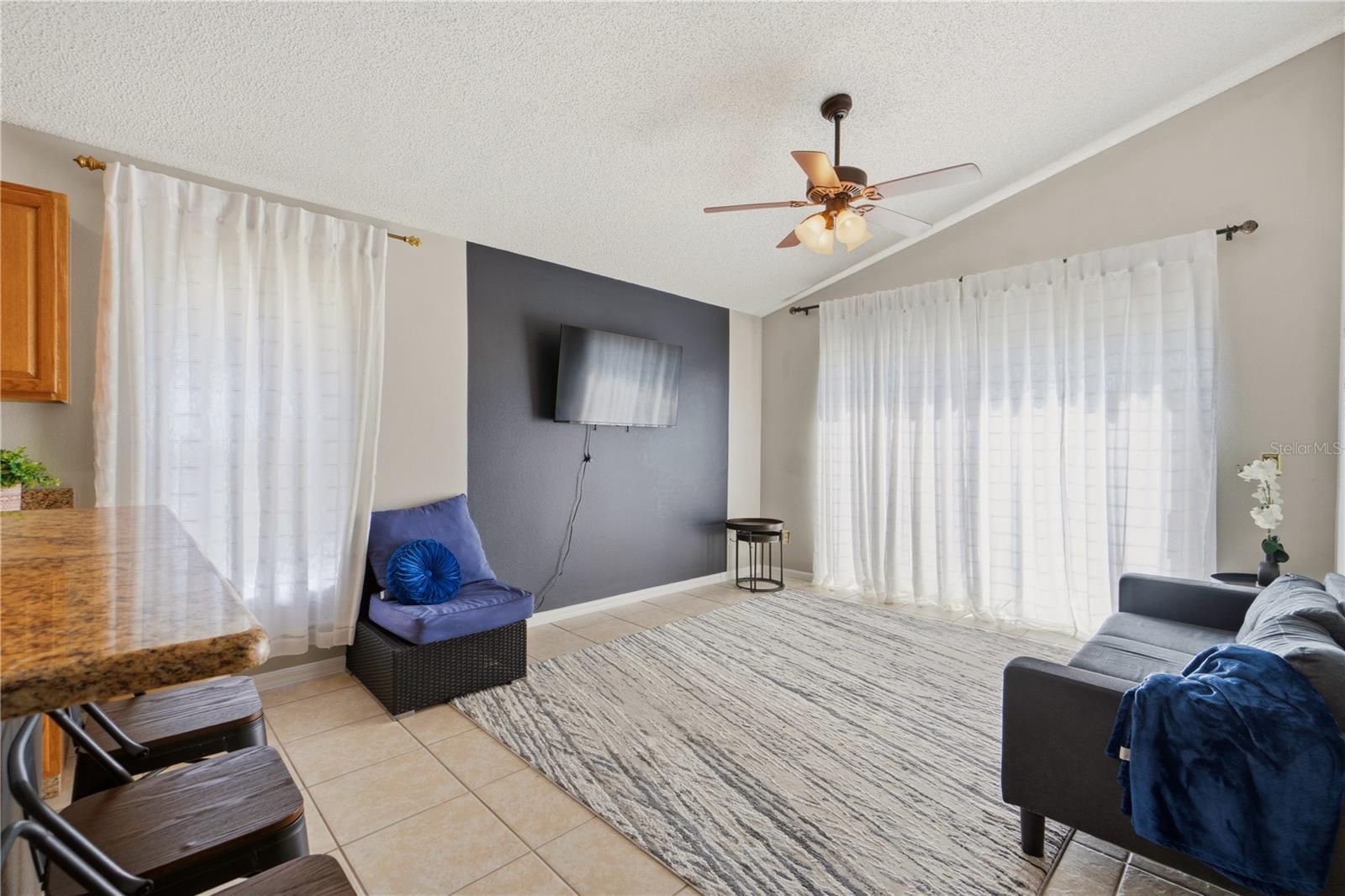 LEGACY PARK PH 03 - Residential Lease