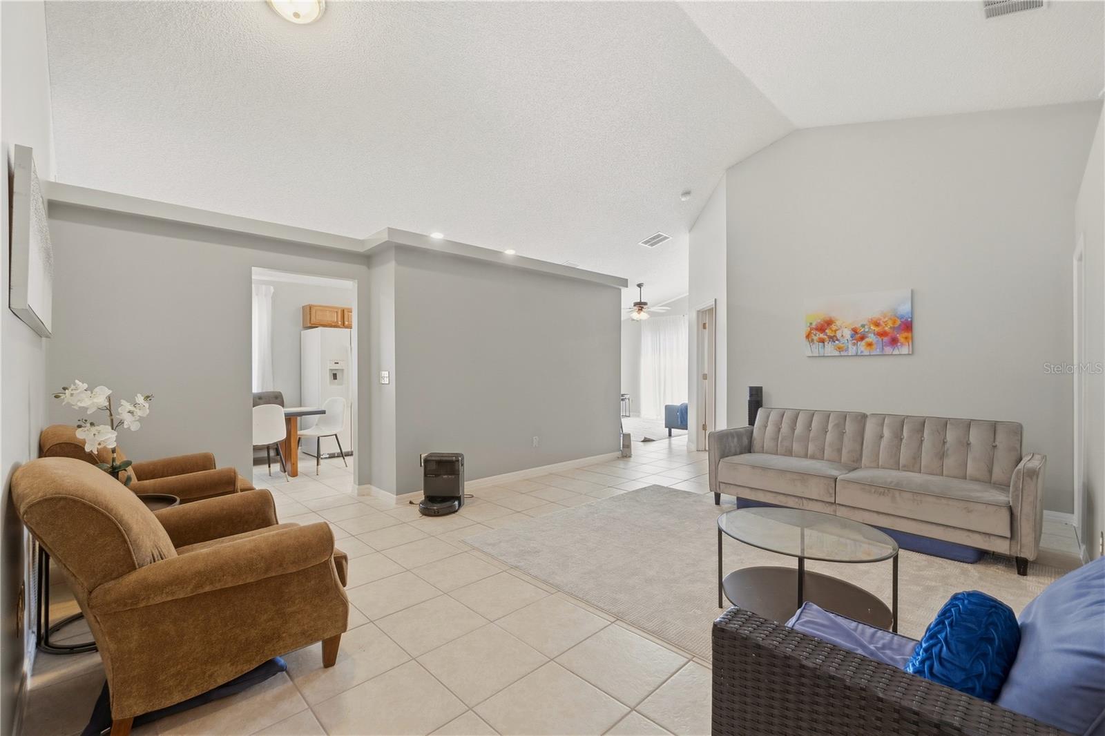LEGACY PARK PH 03 - Residential Lease