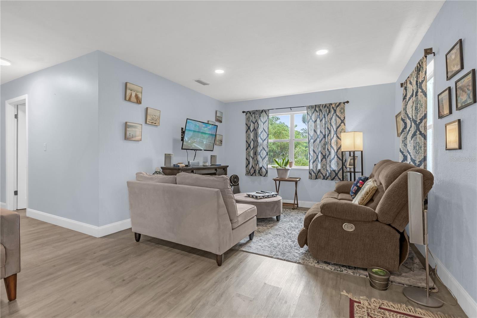 VIRGINIA PARK - Residential Lease