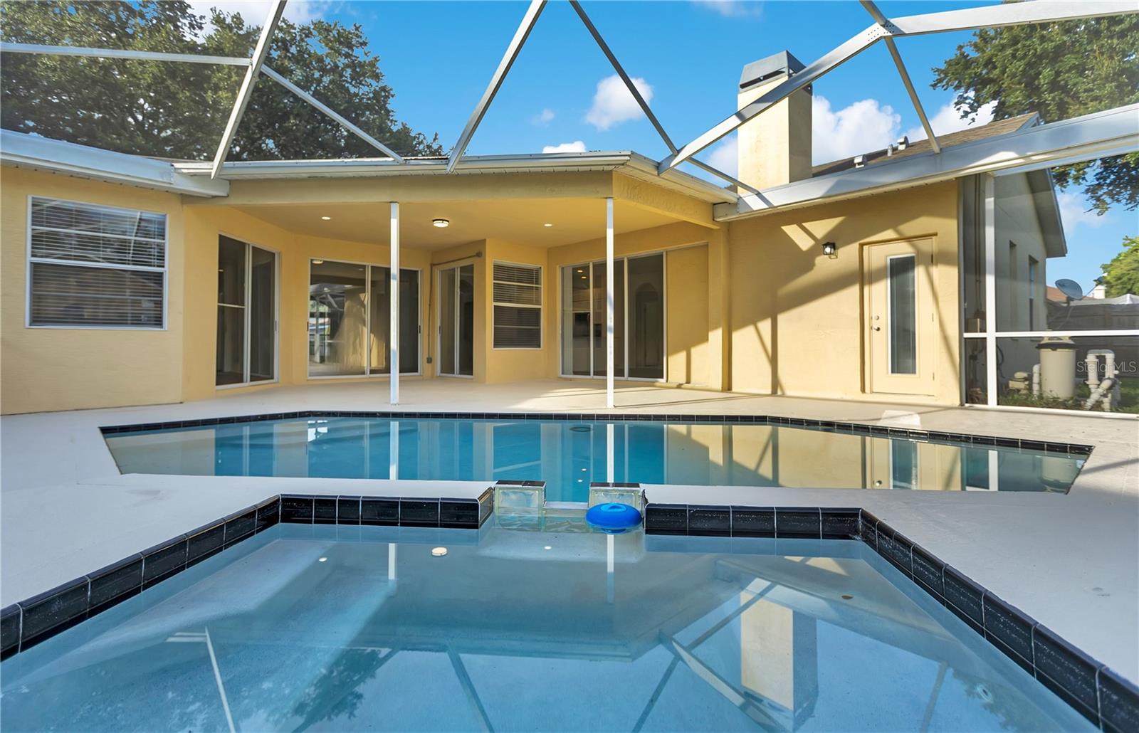 HUNTERS GREEN PRCL 18A PHAS - Residential