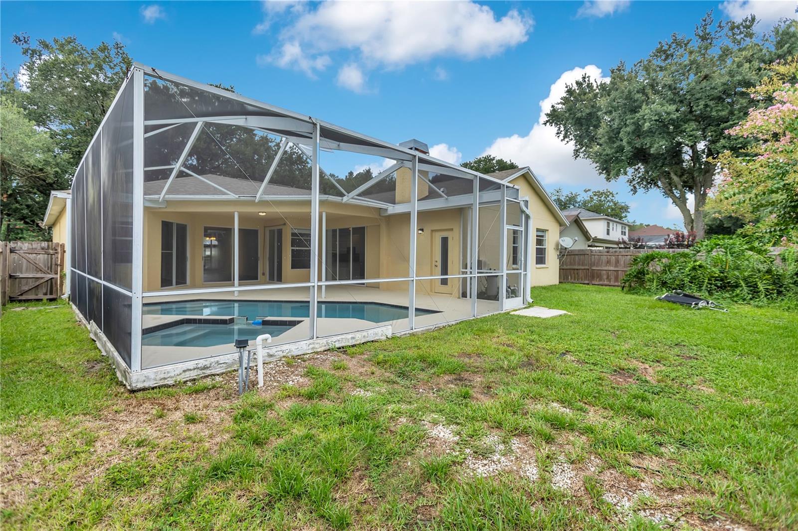 HUNTERS GREEN PRCL 18A PHAS - Residential