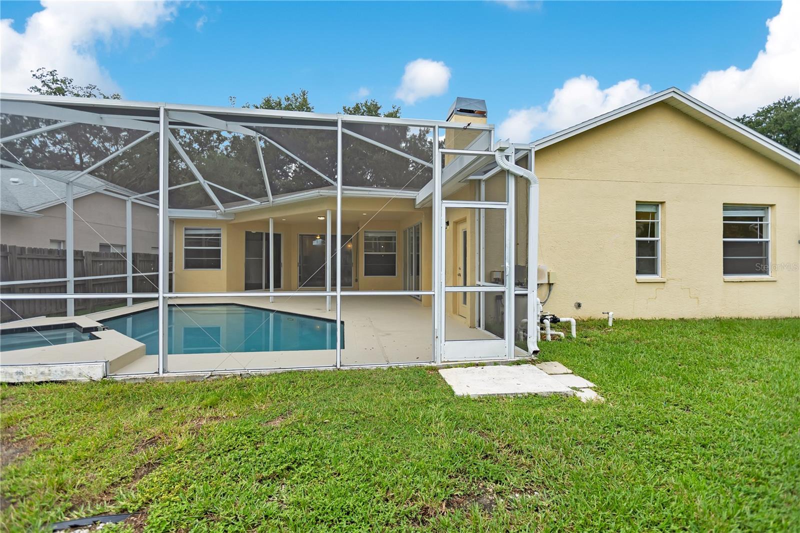 HUNTERS GREEN PRCL 18A PHAS - Residential