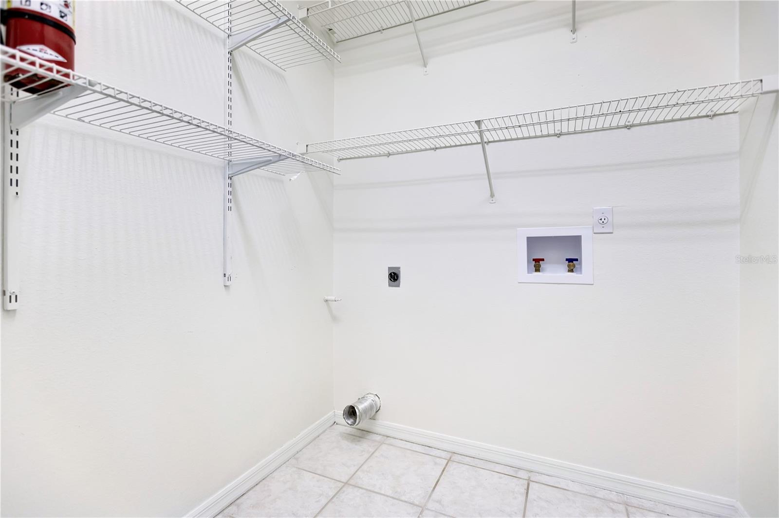 HUNTERS GREEN PRCL 18A PHAS - Residential