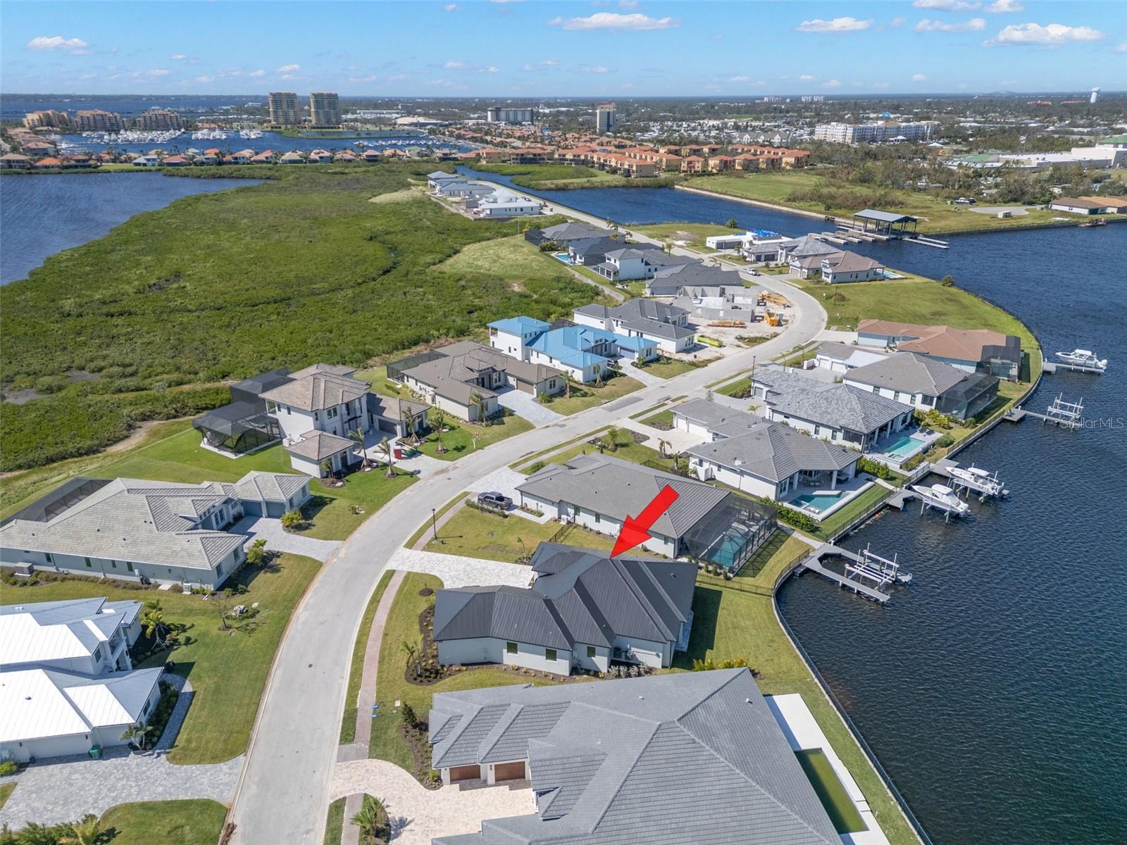 SANCTUARY COVE - Residential